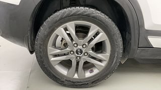Used 2020 Kia Seltos HTX IVT G Petrol Automatic tyres RIGHT REAR TYRE RIM VIEW