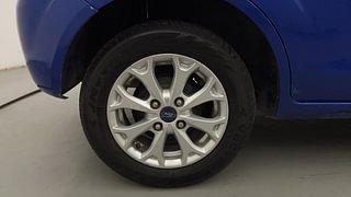 Used 2014 Ford Figo Duratec Petrol Titanium 1.2 Petrol Manual tyres RIGHT REAR TYRE RIM VIEW
