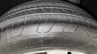 Used 2019 Mercedes-Benz C-Class C 220 CDI Progressive Diesel Automatic tyres LEFT REAR TYRE TREAD VIEW