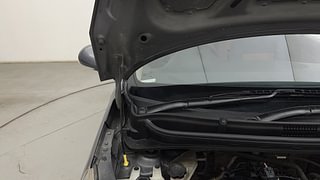 Used 2019 Hyundai New Santro 1.1 Sportz CNG Petrol+cng Manual engine ENGINE RIGHT SIDE HINGE & APRON VIEW