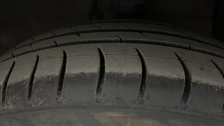 Used 2016 Hyundai Grand i10 Asta 1.2 Kappa VTVT Petrol Manual tyres RIGHT FRONT TYRE TREAD VIEW