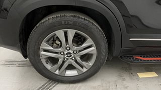 Used 2021 Kia Seltos HTX IVT G Petrol Automatic tyres RIGHT REAR TYRE RIM VIEW