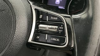 Used 2020 Kia Seltos HTX IVT G Petrol Automatic top_features Cruise control