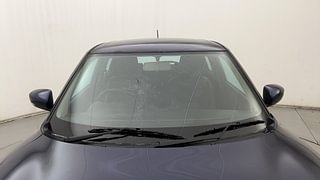 Used 2022 Maruti Suzuki Swift ZXI Petrol Manual exterior FRONT WINDSHIELD VIEW