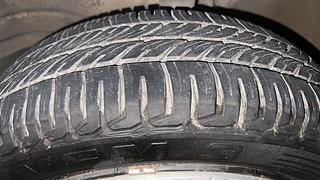 Used 2017 Maruti Suzuki Wagon R 1.0 [2010-2019] VXi Petrol Manual tyres LEFT FRONT TYRE TREAD VIEW