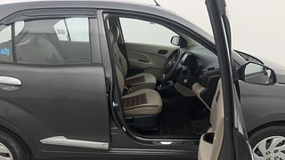 Used 2020 Hyundai New Santro 1.1 Sportz MT Petrol Manual interior RIGHT SIDE FRONT DOOR CABIN VIEW