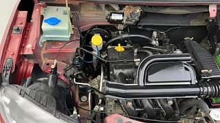 Used 2017 Renault Kwid [2017-2019] RXT 1.0 SCE Special Petrol Manual engine ENGINE RIGHT SIDE VIEW