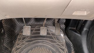 Used 2022 Hyundai New Santro 1.1 Sportz Executive CNG Petrol+cng Manual interior PEDALS VIEW
