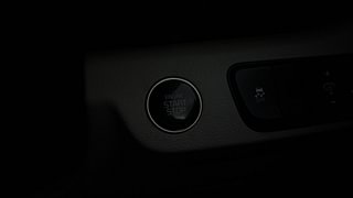 Used 2022 Kia Seltos HTX IVT G Petrol Automatic top_features Keyless start