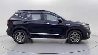 Used 2023 Kia Seltos HTX 1.5 Diesel AT Diesel Automatic exterior RIGHT SIDE VIEW
