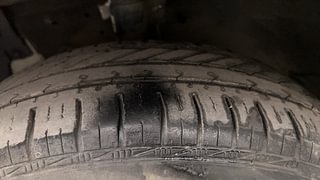 Used 2015 Maruti Suzuki Swift [2011-2017] VXi Petrol Manual tyres LEFT FRONT TYRE TREAD VIEW