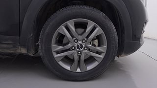 Used 2023 Kia Seltos HTX 1.5 Diesel AT Diesel Automatic tyres RIGHT FRONT TYRE RIM VIEW
