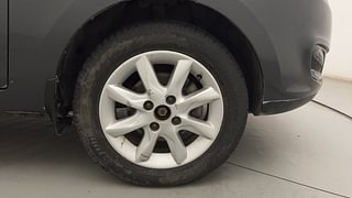 Used 2016 Tata Zest [2014-2019] XT Petrol Petrol Manual tyres RIGHT FRONT TYRE RIM VIEW