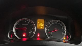 Used 2015 Maruti Suzuki Swift [2011-2017] VXi Petrol Manual interior CLUSTERMETER VIEW
