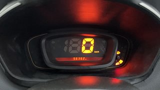 Used 2017 Renault Kwid [2017-2019] RXT 1.0 SCE Special Petrol Manual interior CLUSTERMETER VIEW