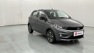 Used 2021 Tata Tiago Revotron XZ Plus Petrol Manual exterior RIGHT FRONT CORNER VIEW