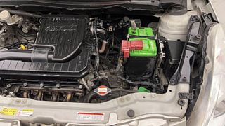 Used 2015 Maruti Suzuki Swift [2011-2017] VXi Petrol Manual engine ENGINE LEFT SIDE VIEW