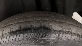 Used 2015 Maruti Suzuki Swift [2011-2017] VXi Petrol Manual tyres LEFT REAR TYRE TREAD VIEW