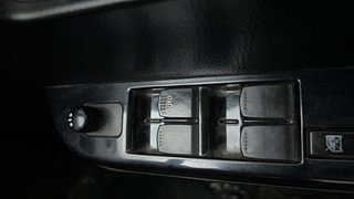 Used 2017 Maruti Suzuki Wagon R 1.0 [2010-2019] VXi Petrol Manual top_features Power windows