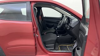Used 2017 Renault Kwid [2017-2019] RXT 1.0 SCE Special Petrol Manual interior RIGHT SIDE FRONT DOOR CABIN VIEW