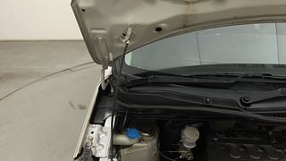 Used 2017 Maruti Suzuki Wagon R 1.0 [2010-2019] VXi Petrol Manual engine ENGINE RIGHT SIDE HINGE & APRON VIEW