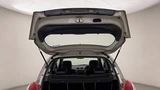 Used 2015 Maruti Suzuki Swift [2011-2017] VXi Petrol Manual interior DICKY DOOR OPEN VIEW