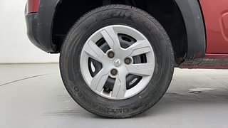 Used 2017 Renault Kwid [2017-2019] RXT 1.0 SCE Special Petrol Manual tyres RIGHT REAR TYRE RIM VIEW