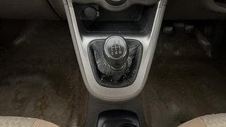 Used 2012 Hyundai i10 Era 1.1 iRDE2 Petrol Manual interior GEAR  KNOB VIEW