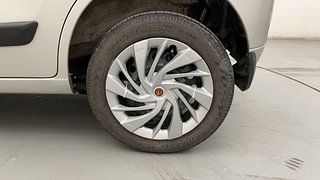 Used 2016 Maruti Suzuki Wagon R 1.0 VXI AMT Petrol Automatic tyres LEFT REAR TYRE RIM VIEW