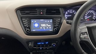 Used 2017 Hyundai Elite i20 Asta 1.2 Petrol Manual interior MUSIC SYSTEM & AC CONTROL VIEW