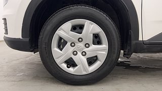 Used 2022 Hyundai Venue SX 1.2 Petrol Petrol Manual tyres LEFT FRONT TYRE RIM VIEW