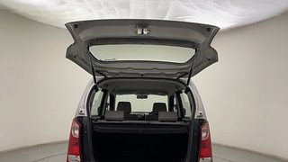 Used 2016 Maruti Suzuki Wagon R 1.0 VXI AMT Petrol Automatic interior DICKY DOOR OPEN VIEW