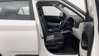 Used 2022 Hyundai Venue SX 1.2 Petrol Petrol Manual interior RIGHT SIDE FRONT DOOR CABIN VIEW
