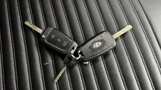 Used 2019 Hyundai Verna [2017-2020] 1.4 VTVT EX Petrol Manual extra CAR KEY VIEW