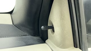 Used 2013 Toyota Etios [2010-2017] G Petrol Manual top_features Adjustable ORVM
