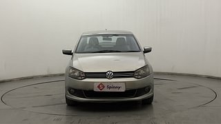 Used 2015 volkswagen Vento 1.6L Highline Diesel Diesel Manual exterior FRONT VIEW
