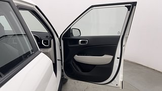 Used 2022 Hyundai Venue SX 1.2 Petrol Petrol Manual interior RIGHT FRONT DOOR OPEN VIEW