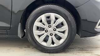 Used 2019 Hyundai Verna [2017-2020] 1.4 VTVT EX Petrol Manual tyres RIGHT FRONT TYRE RIM VIEW