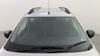 Used 2022 Renault Triber RXZ Petrol Manual exterior FRONT WINDSHIELD VIEW