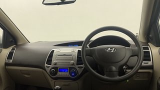 Used 2011 Hyundai i20 Magna 1.2 Petrol Manual interior DASHBOARD VIEW