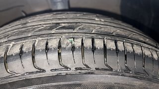 Used 2022 Hyundai Grand i10 Nios Sportz AMT 1.2 CRDI Diesel Automatic tyres RIGHT FRONT TYRE TREAD VIEW