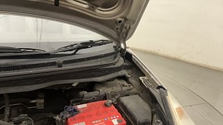 Used 2011 Hyundai i20 Magna 1.2 Petrol Manual engine ENGINE LEFT SIDE HINGE & APRON VIEW