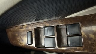 Used 2013 Toyota Etios [2010-2017] G Petrol Manual top_features Power windows