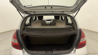 Used 2011 Hyundai i20 Magna 1.2 Petrol Manual interior DICKY INSIDE VIEW