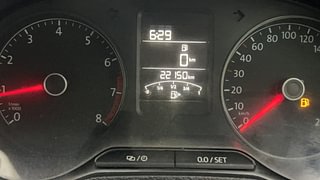 Used 2017 Volkswagen Polo Comfortline 1.2L (P) Petrol Manual interior CLUSTERMETER VIEW