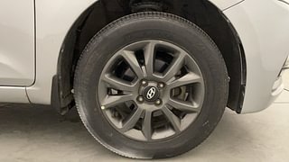 Used 2018 Hyundai Elite i20 Asta 1.2 AT Petrol Automatic tyres RIGHT FRONT TYRE RIM VIEW