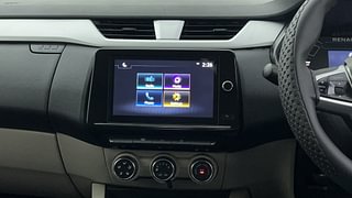 Used 2022 Renault Triber RXZ Petrol Manual interior MUSIC SYSTEM & AC CONTROL VIEW