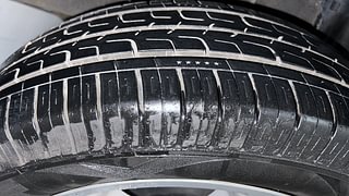 Used 2022 Renault Triber RXZ Petrol Manual tyres RIGHT REAR TYRE TREAD VIEW