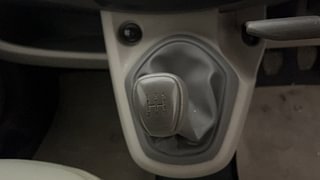 Used 2016 Datsun Go Plus [2014-2019] T Petrol Manual interior GEAR  KNOB VIEW