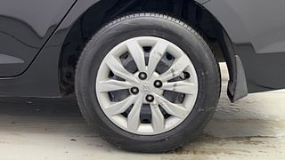 Used 2019 Hyundai Verna [2017-2020] 1.4 VTVT EX Petrol Manual tyres LEFT REAR TYRE RIM VIEW